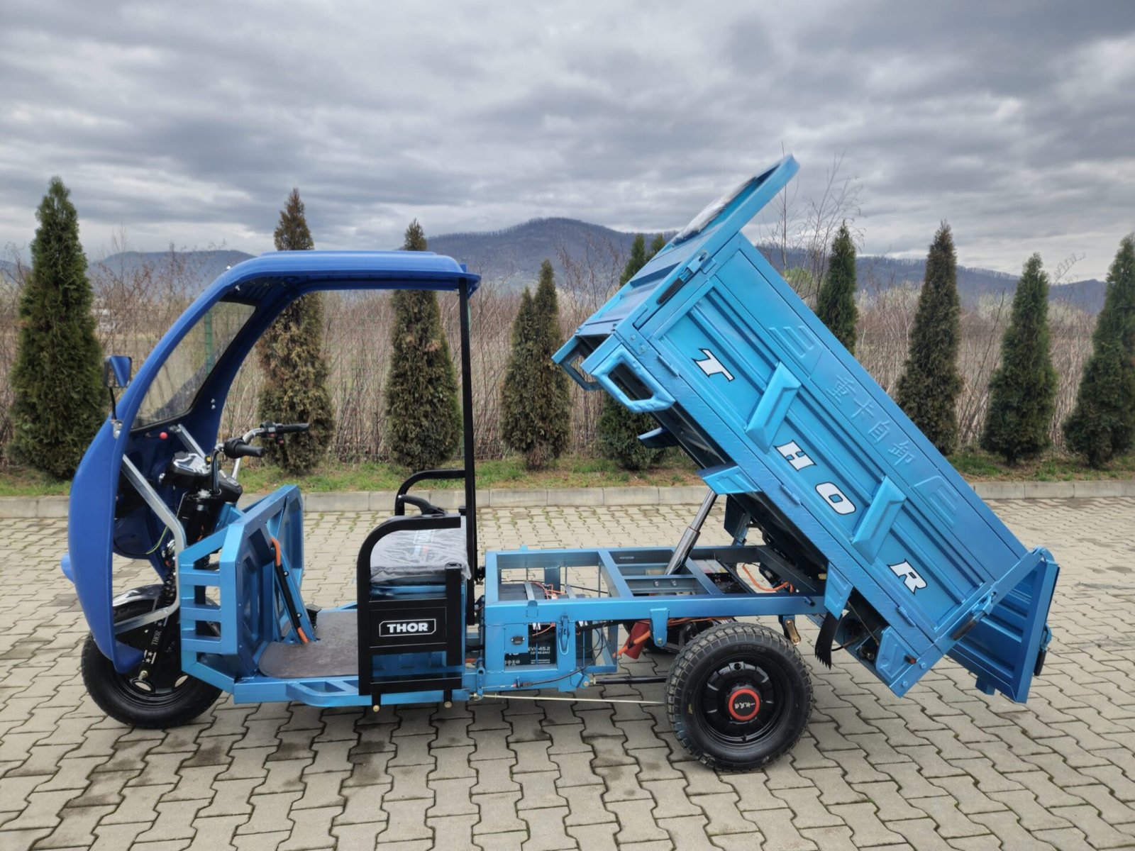 Triciclu electric 1200W Thor Magnum Plus fara permis 60V45Ah 25km/h cu basculare hidraulica TRANSPORT GRATUIT - imagine 14