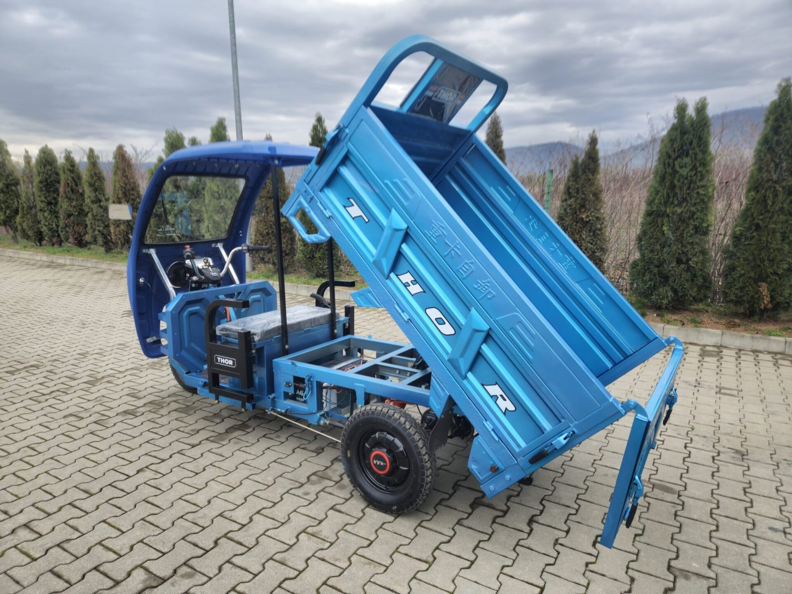 Triciclu electric 1200W Thor Magnum Plus fara permis 60V45Ah 25km/h cu basculare hidraulica TRANSPORT GRATUIT - imagine 15