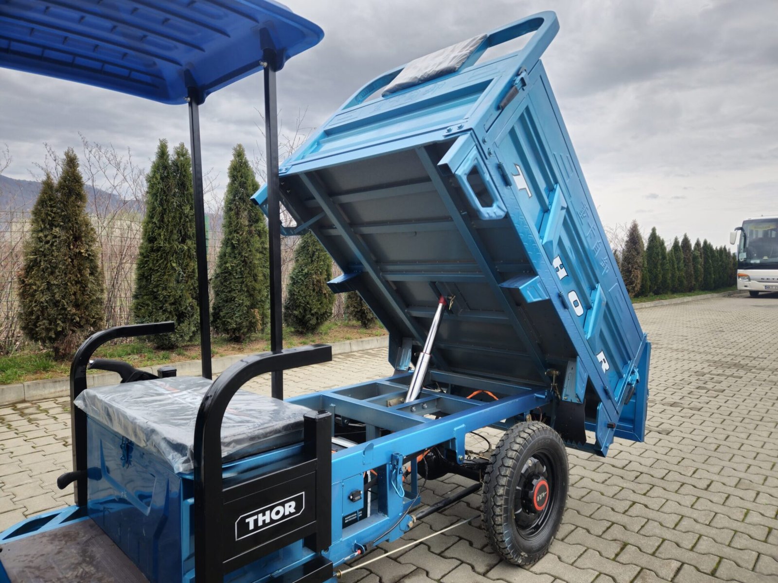 Triciclu electric 1200W Thor Magnum Plus fara permis 60V45Ah 25km/h cu basculare hidraulica TRANSPORT GRATUIT - imagine 18