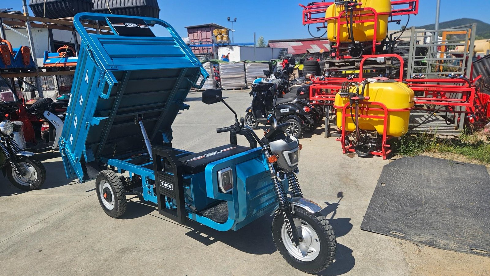 Triciclu electric 1200W Thor Magnum3 fara permis 60V45Ah 25km/h cu basculare hidraulica TRANSPORT GRATUIT - imagine 6