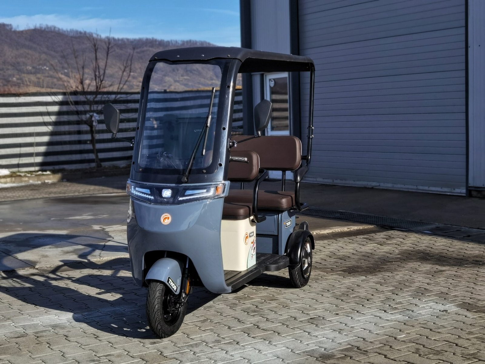 Triciclu electric 1000W Thor CHALLENGER gri fara permis 60V20Ah 25km/h TRANSPORT GRATUIT - imagine 2