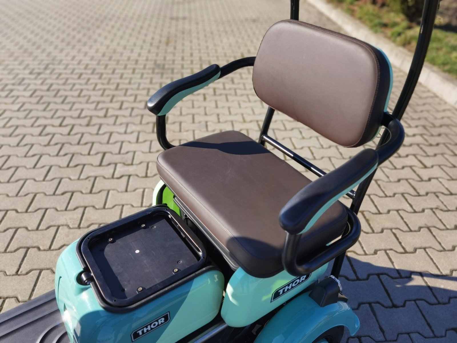 Triciclu electric 1000W Thor PANDA fara permis 60V20Ah 25km/h TRANSPORT GRATUIT - imagine 24