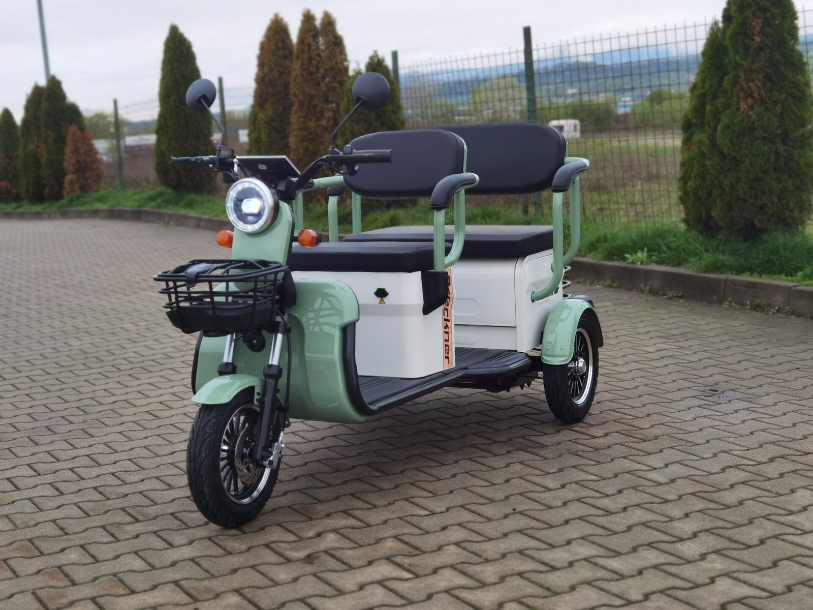 Triciclu electric 1000W Breckner TRAVEL verde fara permis 60V20Ah 25km/h TRANSPORT GRATUIT - imagine 3