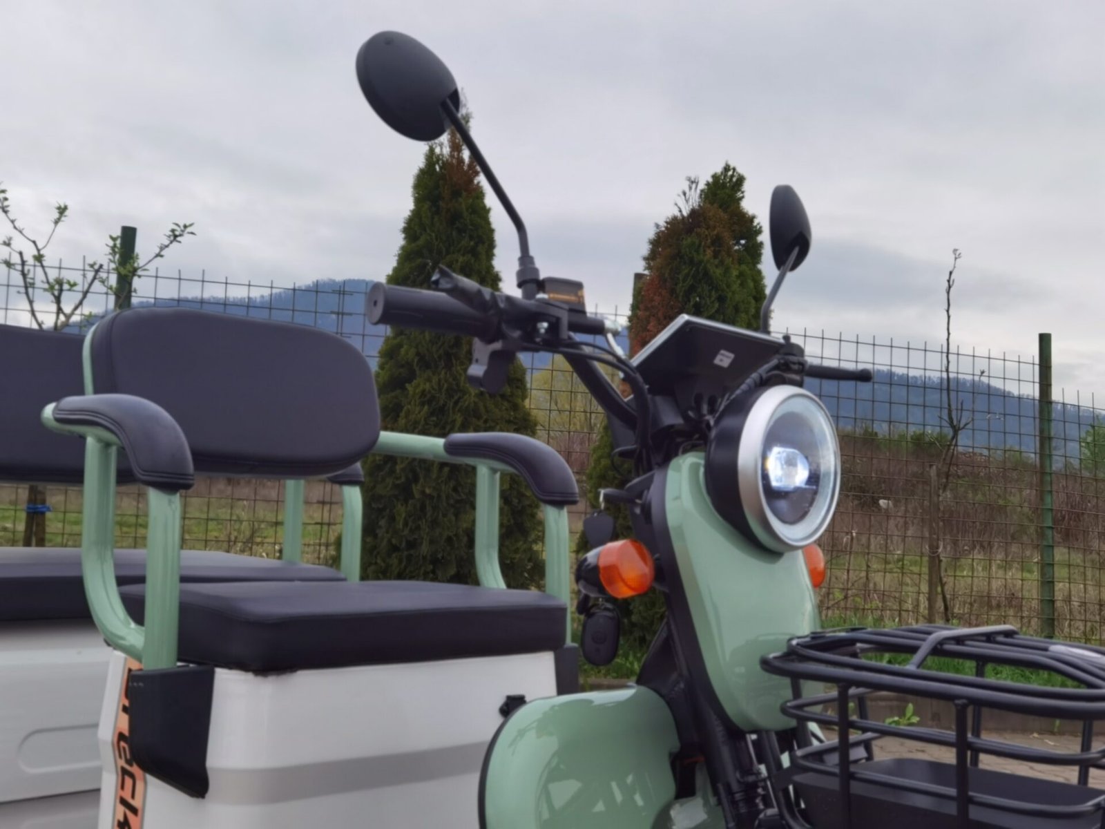 Triciclu electric 1000W Breckner TRAVEL verde fara permis 60V20Ah 25km/h TRANSPORT GRATUIT - imagine 8