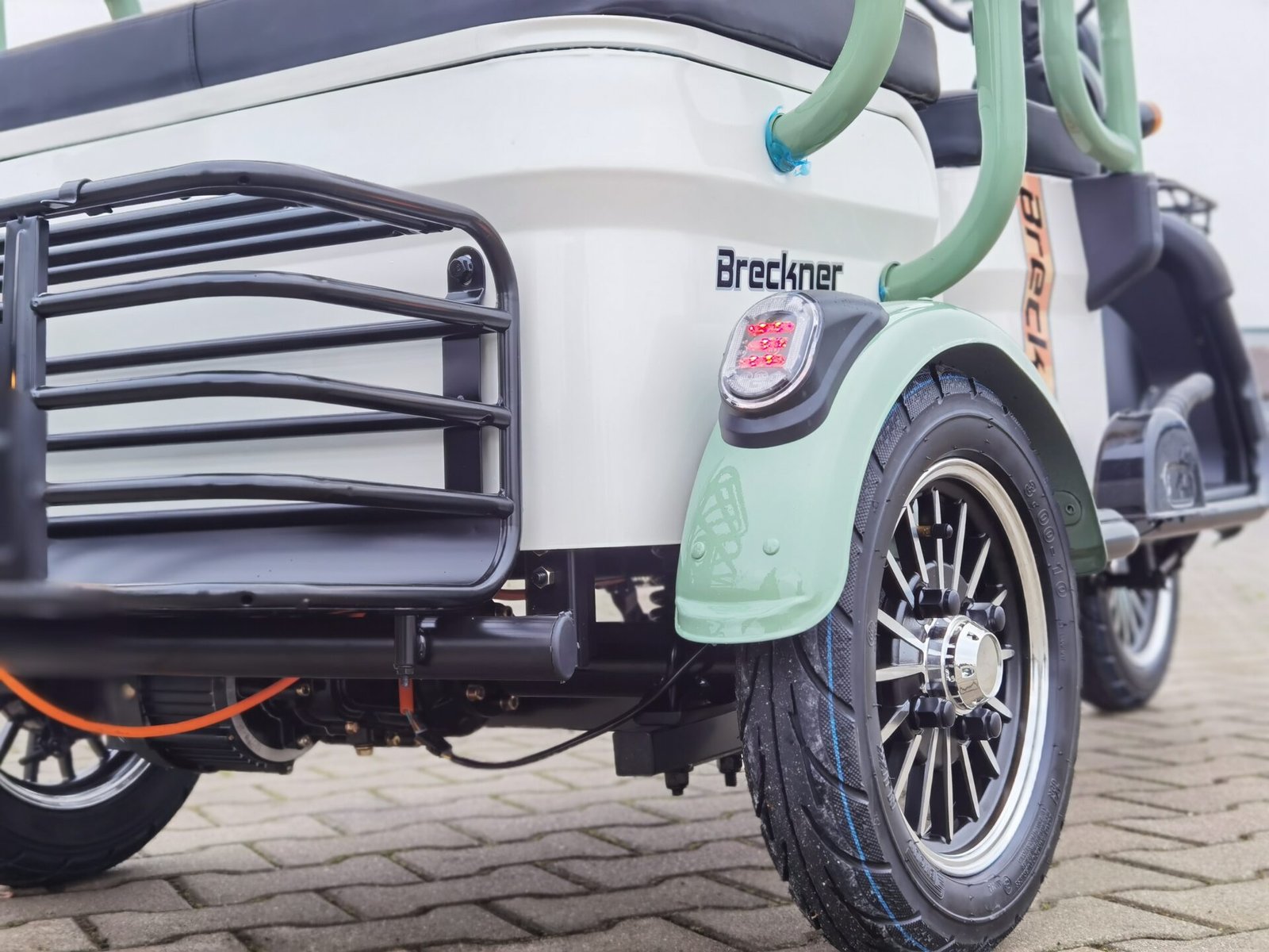 Triciclu electric 1000W Breckner TRAVEL verde fara permis 60V20Ah 25km/h TRANSPORT GRATUIT - imagine 10