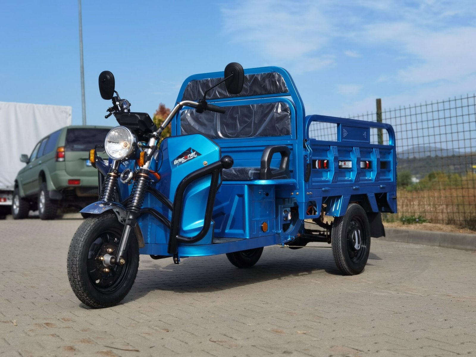 Triciclu electric 3000W Breckner MODEL-T cu permis 72V32Ah 45km/h TRANSPORT GRATUIT - imagine 14