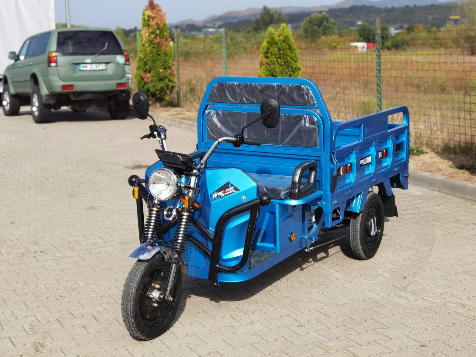 Triciclu electric 3000W Breckner MODEL-T cu permis 72V32Ah 45km/h TRANSPORT GRATUIT - imagine 11