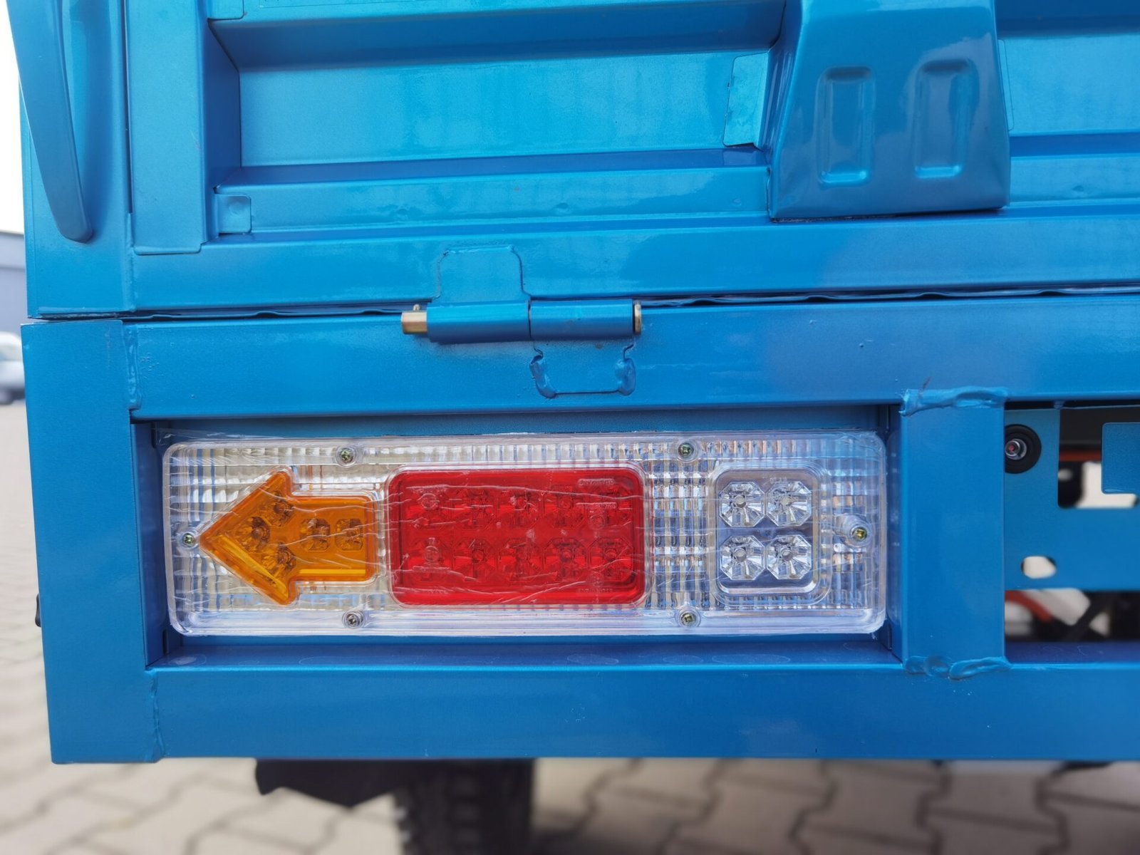 Triciclu electric 2000W Breckner MAX fara permis 72V52Ah 25km/h cu cabina inchisa TRANSPORT GRATUIT - imagine 25