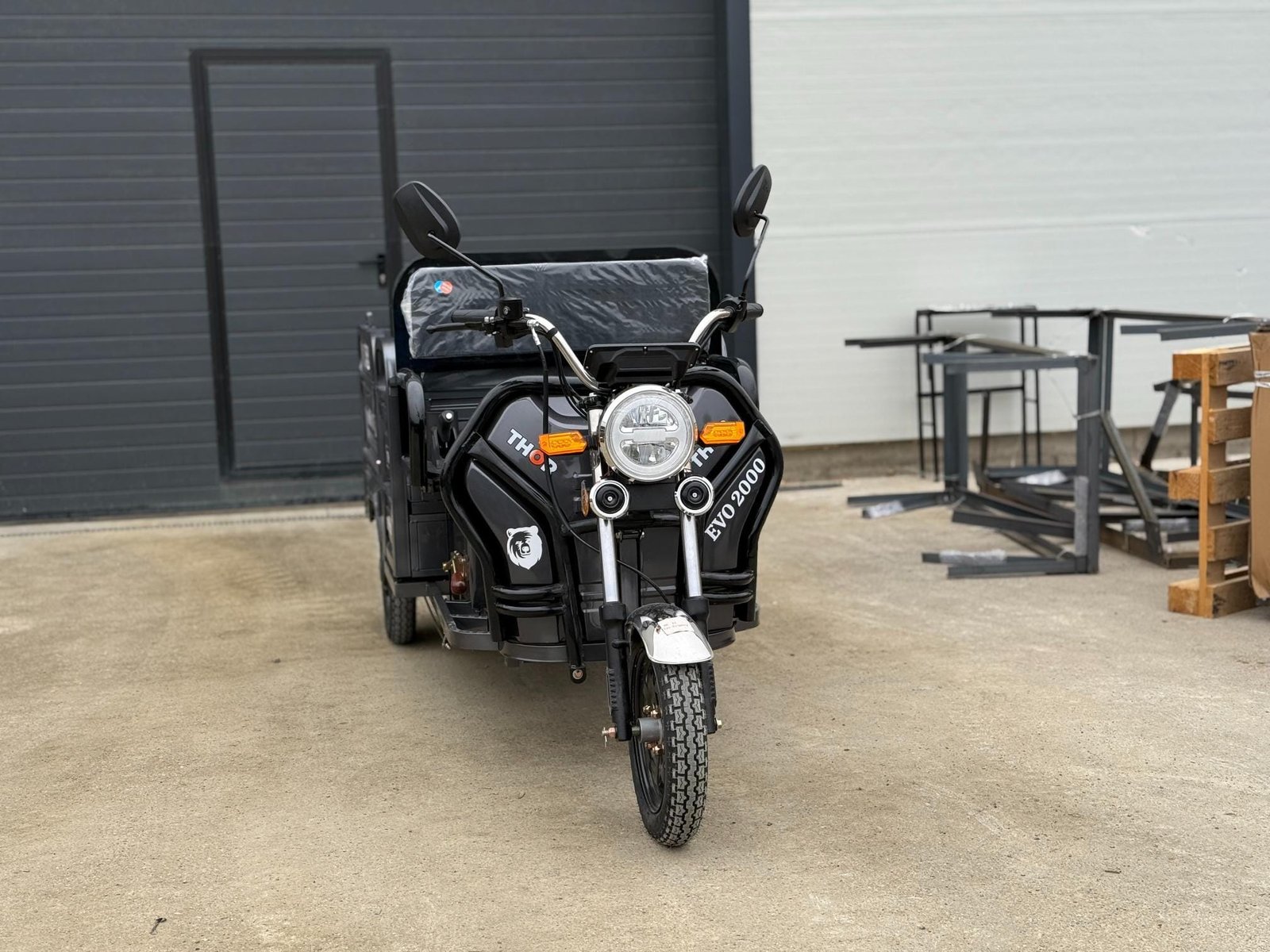 Triciclu electric 2000W Thor EVO 2000 fara permis 72V32Ah 25km/h cu CIV inclus TRANSPORT GRATUIT - imagine 4