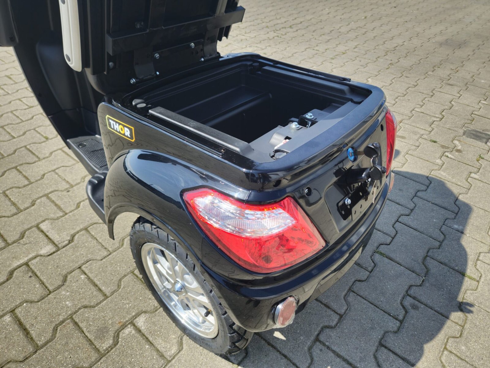 Triciclu electric 800W Thor FLUXX negru fara permis 60V20Ah 25km/h TRANSPORT GRATUIT - imagine 13