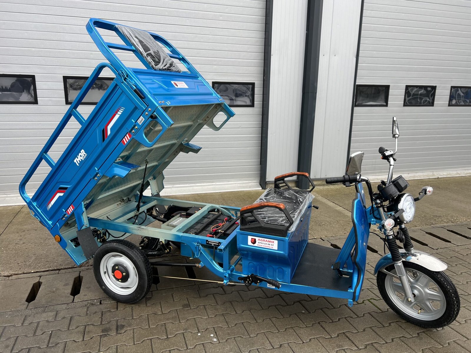Triciclu electric 1200W Thor STAR albastru fara permis 60V45Ah 25km/h cu CIV inclus TRANSPORT GRATUIT - imagine 9