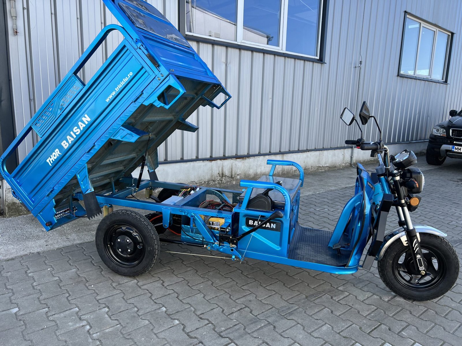 Triciclu electric 1800W Thor BAISAN fara permis 60V32Ah 25km/h TRANSPORT GRATUIT - imagine 9