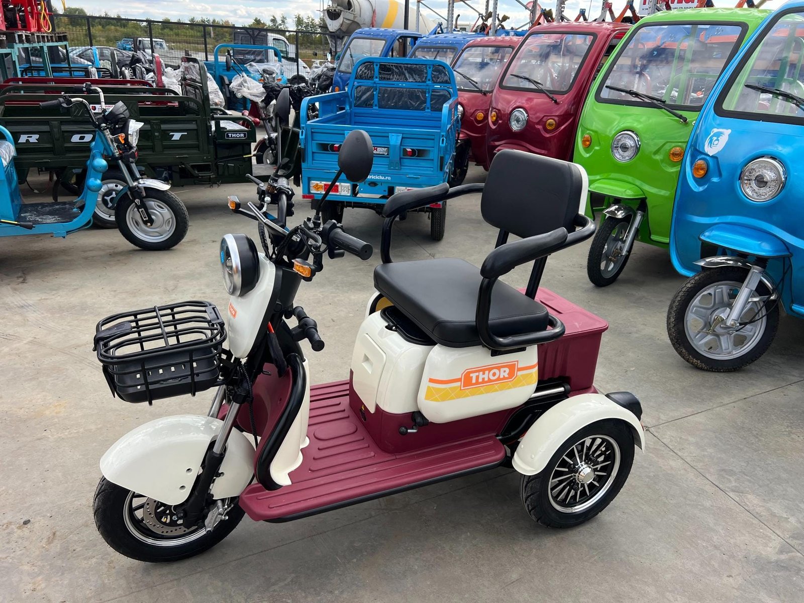 Triciclu electric 1000W Thor SXL PRO rosu-alb fara permis 60V20Ah 25km/h TRANSPORT GRATUIT - imagine 5