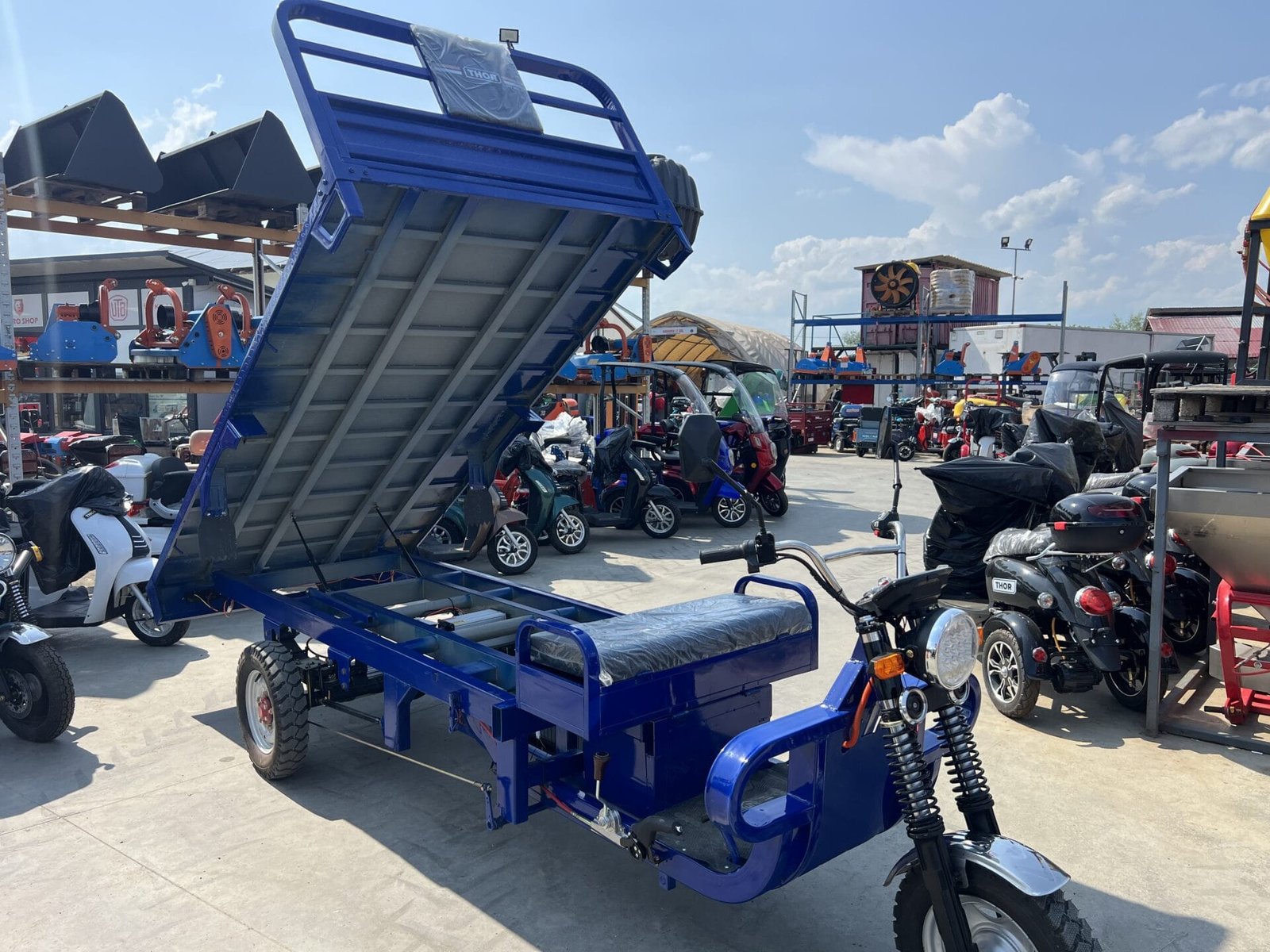 Triciclu electric 2200W Thor HERCULES-2 fara permis 72V75Ah 25km/h 3M TRANSPORT GRATUIT - imagine 14