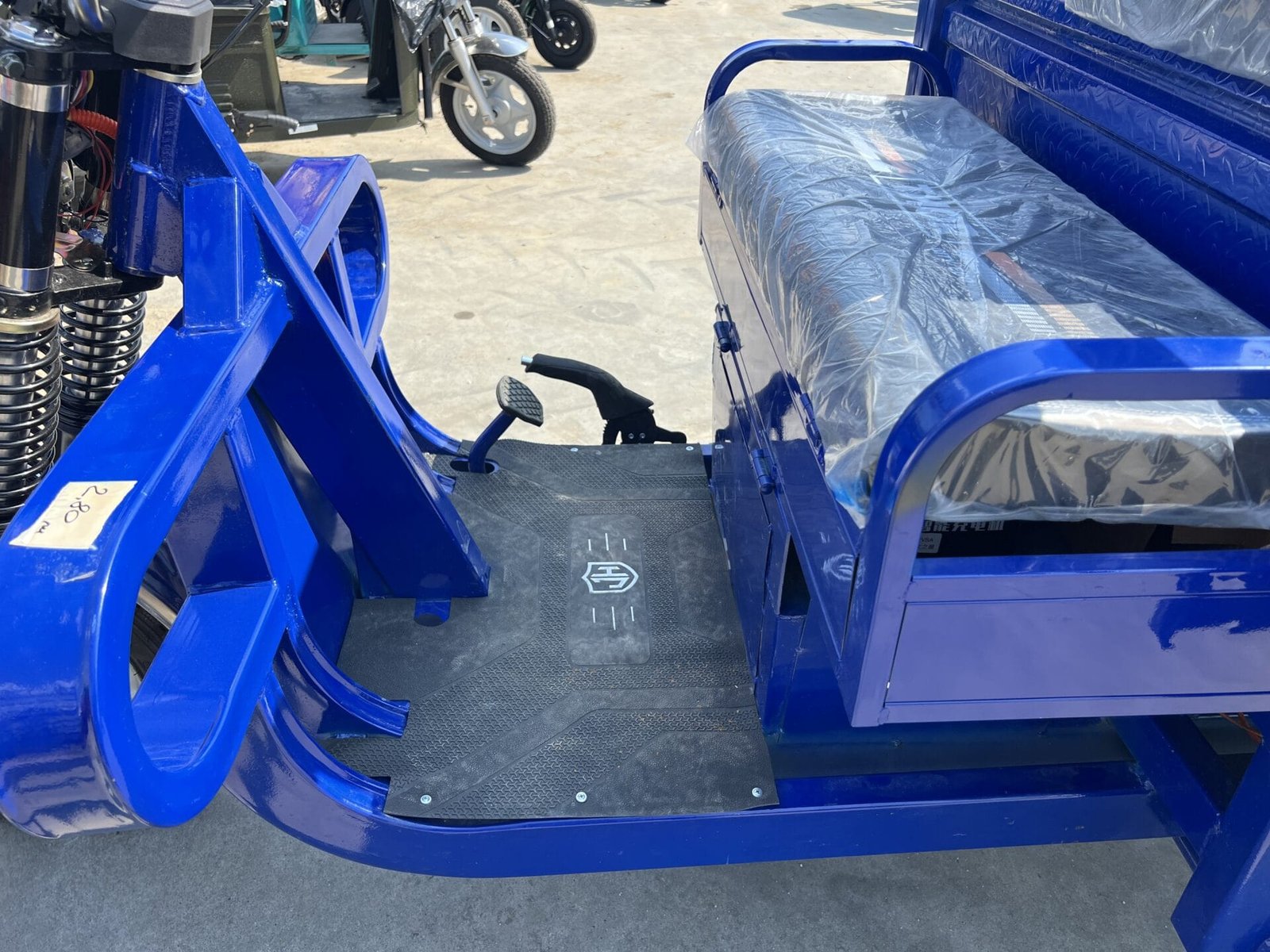 Triciclu electric 2200W Thor HERCULES-2 fara permis 72V75Ah 25km/h 3M TRANSPORT GRATUIT - imagine 16