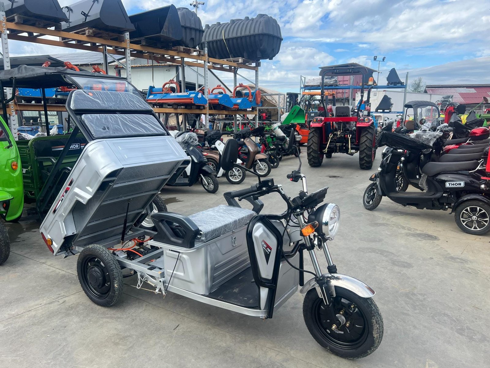 Triciclu electric 1600W Breckner MODEL-E fara permis 60V20Ah 25km/h TRANSPORT GRATUIT - imagine 5