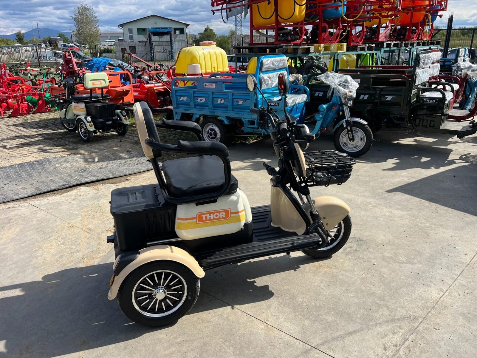 Triciclu electric 1000W Thor SXL PRO bej fara permis 60V20Ah 25km/h TRANSPORT GRATUIT - imagine 10