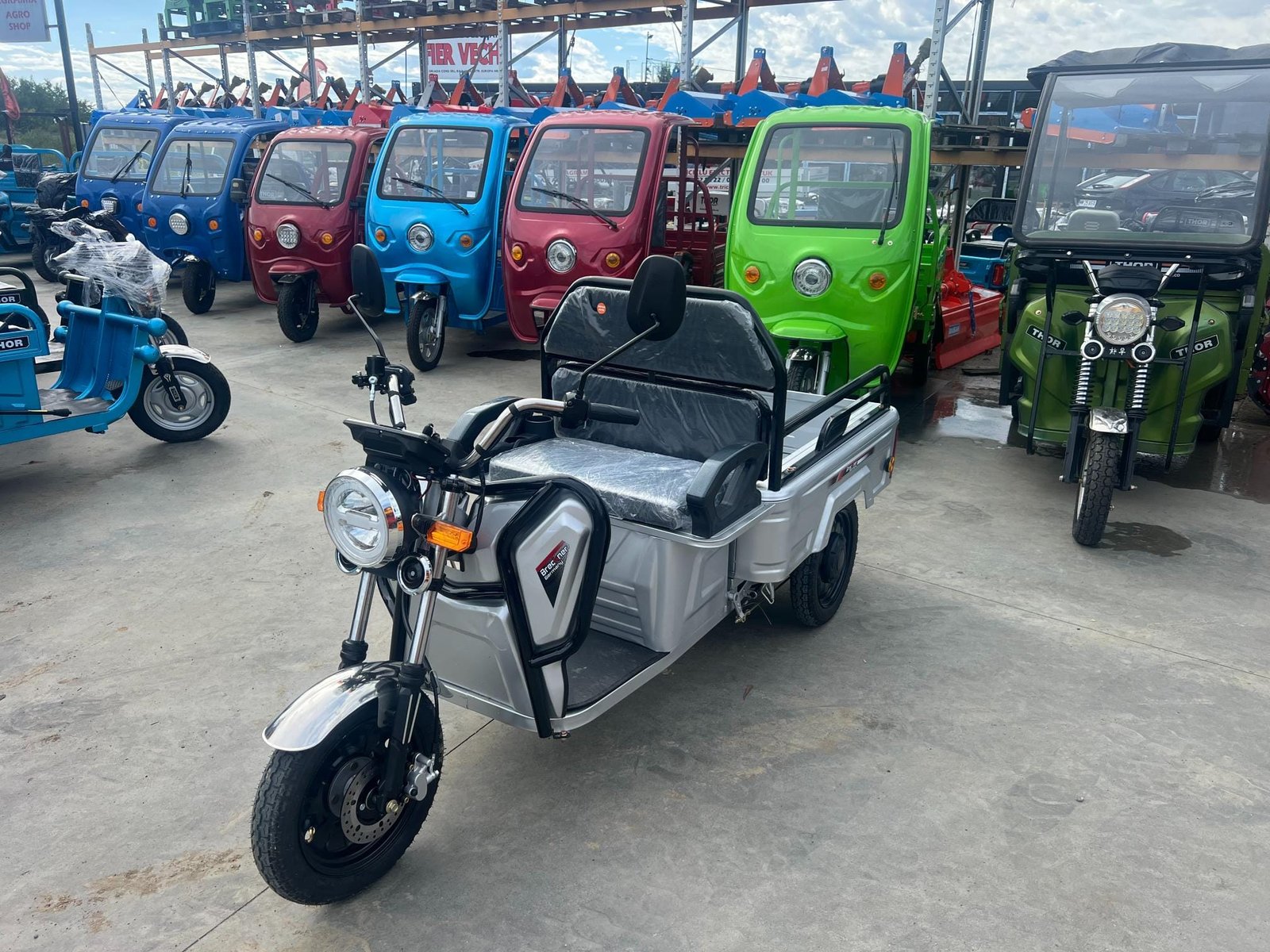 Triciclu electric 1600W Breckner MODEL-E fara permis 60V20Ah 25km/h TRANSPORT GRATUIT - imagine 20