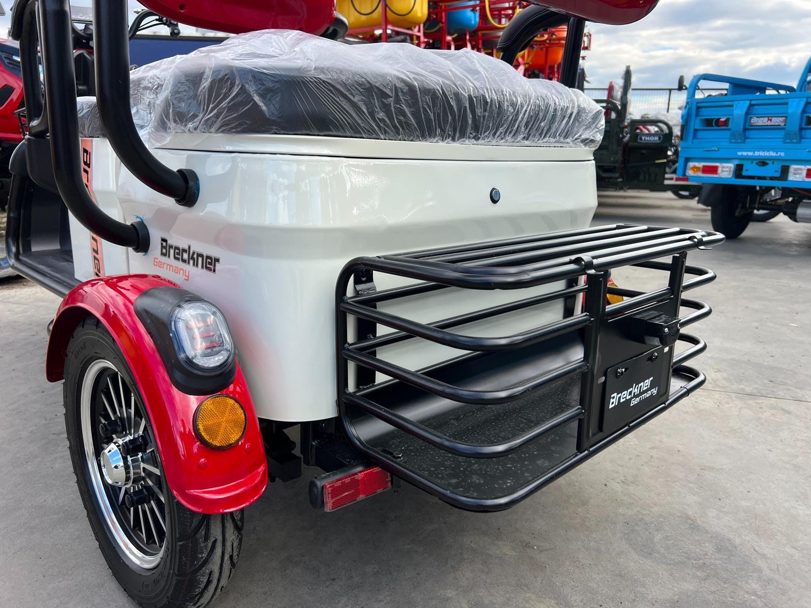 Triciclu electric 1000W Breckner TRAVEL rosu-alb fara permis 60V20Ah 25km/h TRANSPORT GRATUIT - imagine 6