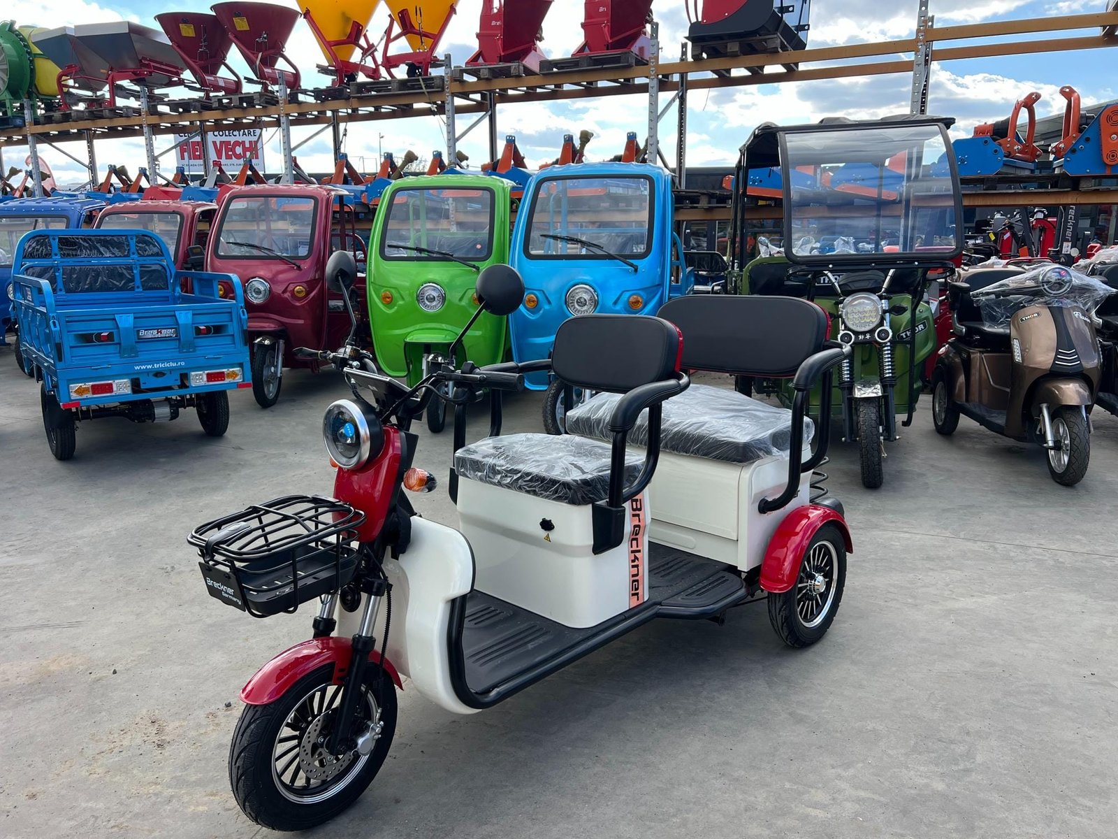 Triciclu electric 1000W Breckner TRAVEL rosu-alb fara permis 60V20Ah 25km/h TRANSPORT GRATUIT - imagine 11